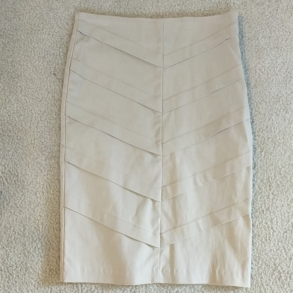 Pencil skirt